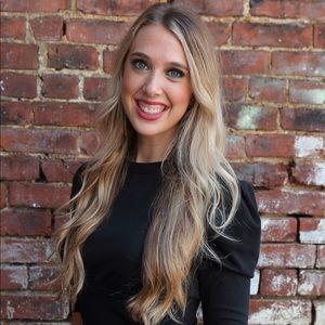 Meet your Posher, Laurel